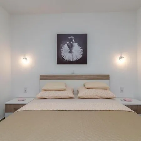 アパート In Mastrinka With Sea View, Terrace, Air Conditioning, Wifi 5159-3 *