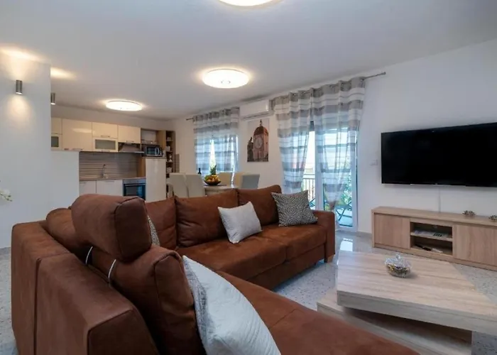 In Mastrinka With Sea View, Terrace, Air Conditioning, Wifi 5159-3 Трогір