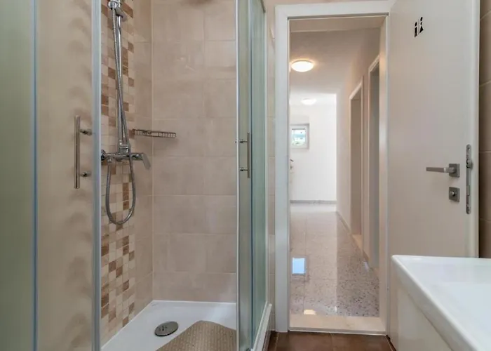 In Mastrinka With Sea View, Terrace, Air Conditioning, Wifi 5159-3 Апартаменти *